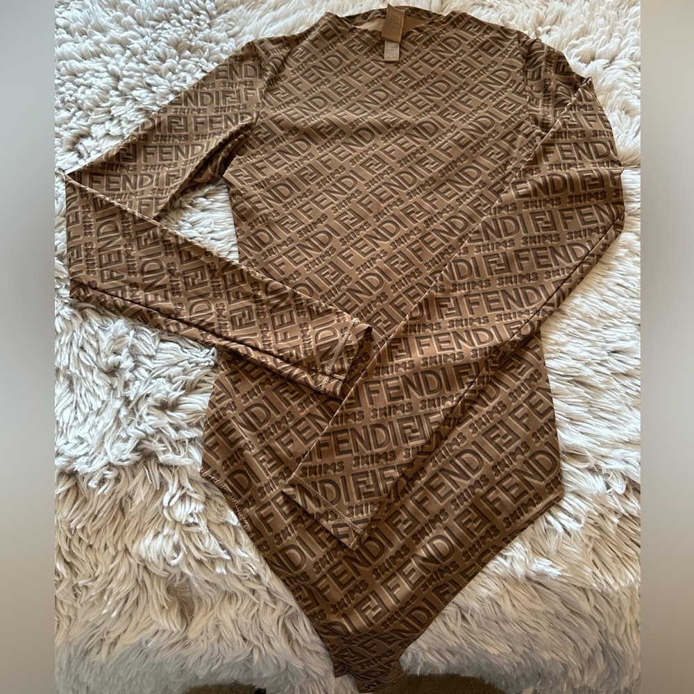 SKIMS x Fendi Limited Edt. Mock Neck Bodysuit size Small in shade “California”